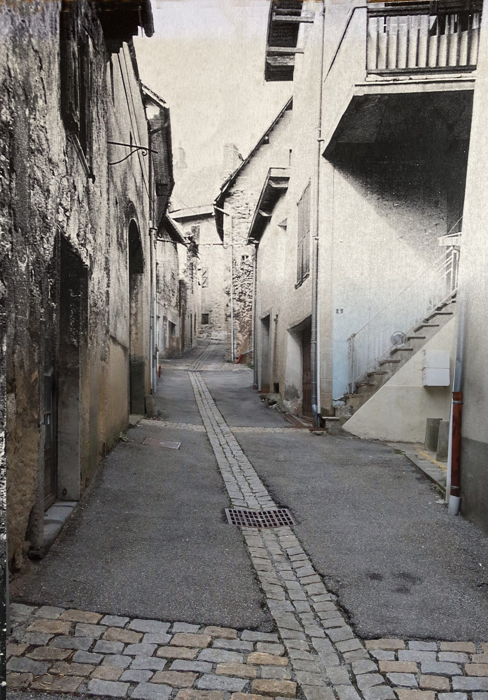 Ruelle — montage