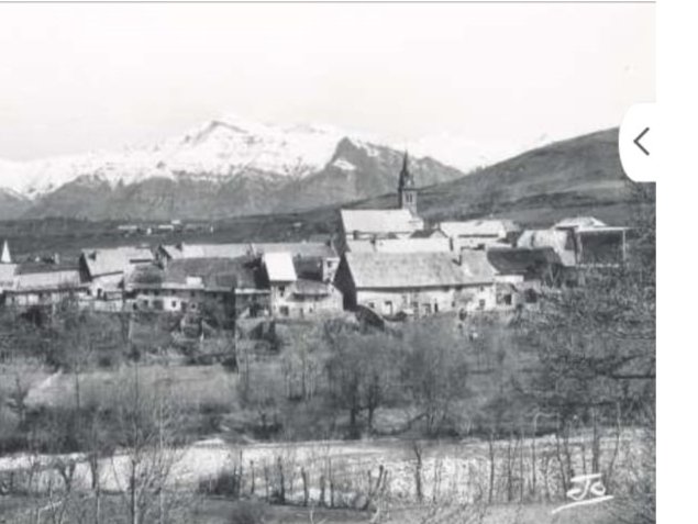 Vue du village — vue ancienne